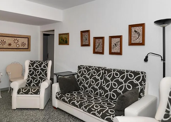 아파트 Estrella, 2º-10 쿠엘라